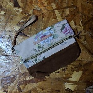 The Lanie Bag Clutch